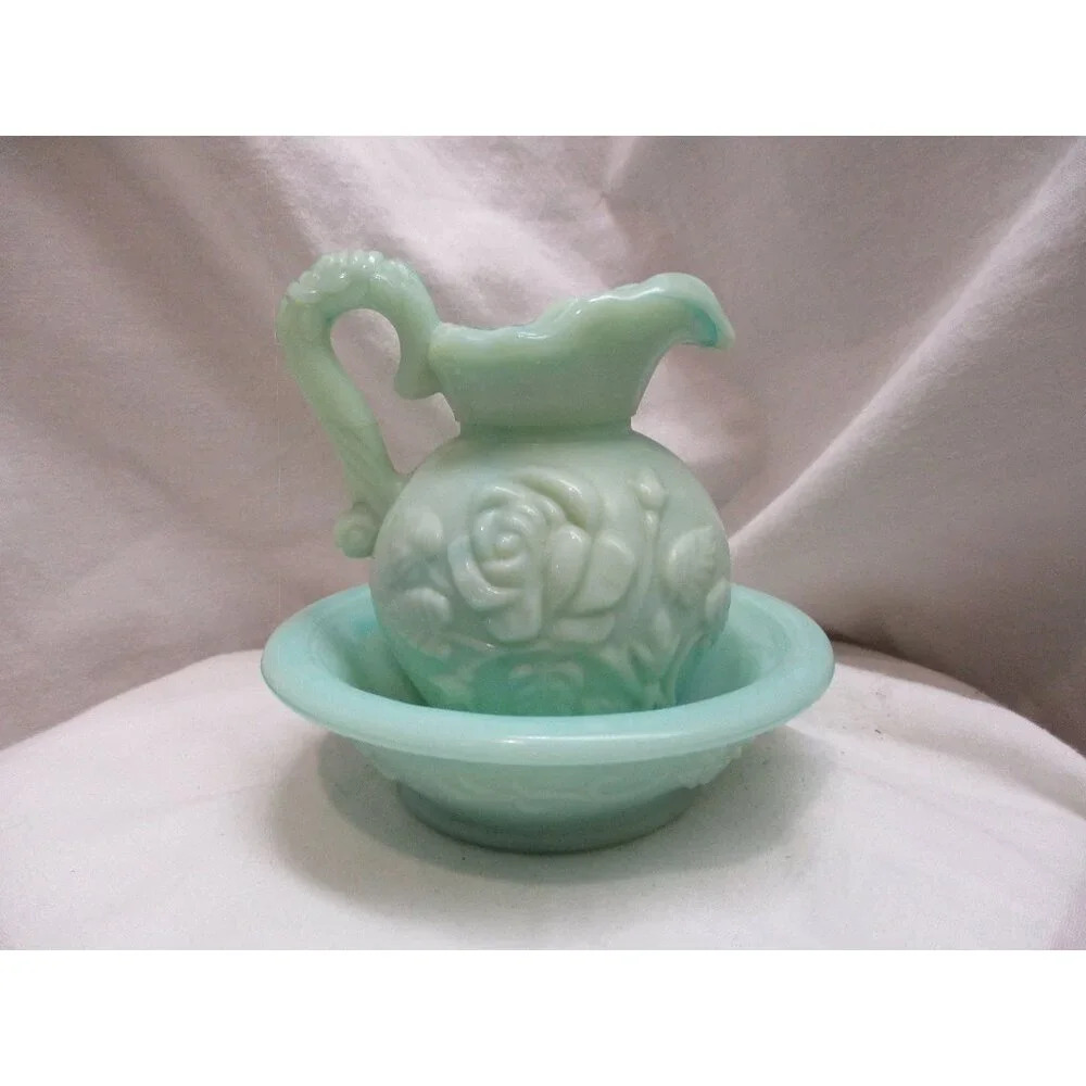 Avon Pitcher Decanter bowl Slag Glass Milk‎ green vintage cruet caste rose